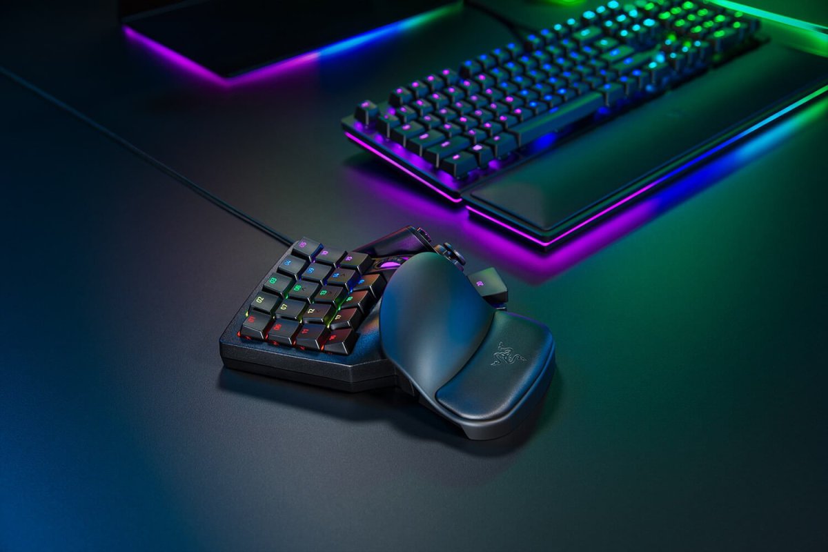 Razer Tartarus Pro (Mercury Edition)