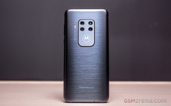 Examen pratique du Motorola One Zoom