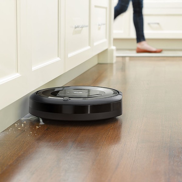 IROBOT aspirateur robot roomba e5 E515840 noir