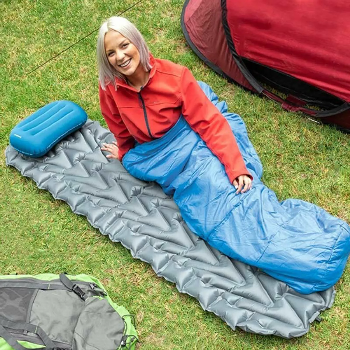 ULTRALIGHT : Matelas et Oreiller Gonflables Spécial Camping et Bivouac