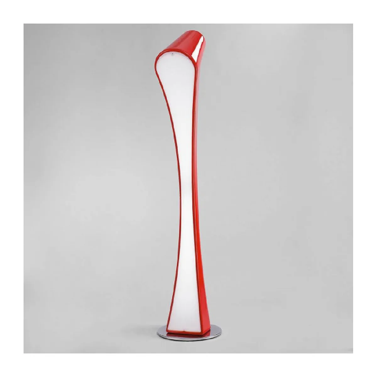 Lampadaire Ora 2 Ampoules T5, rouge brillant/arylique blanc/chrome poli