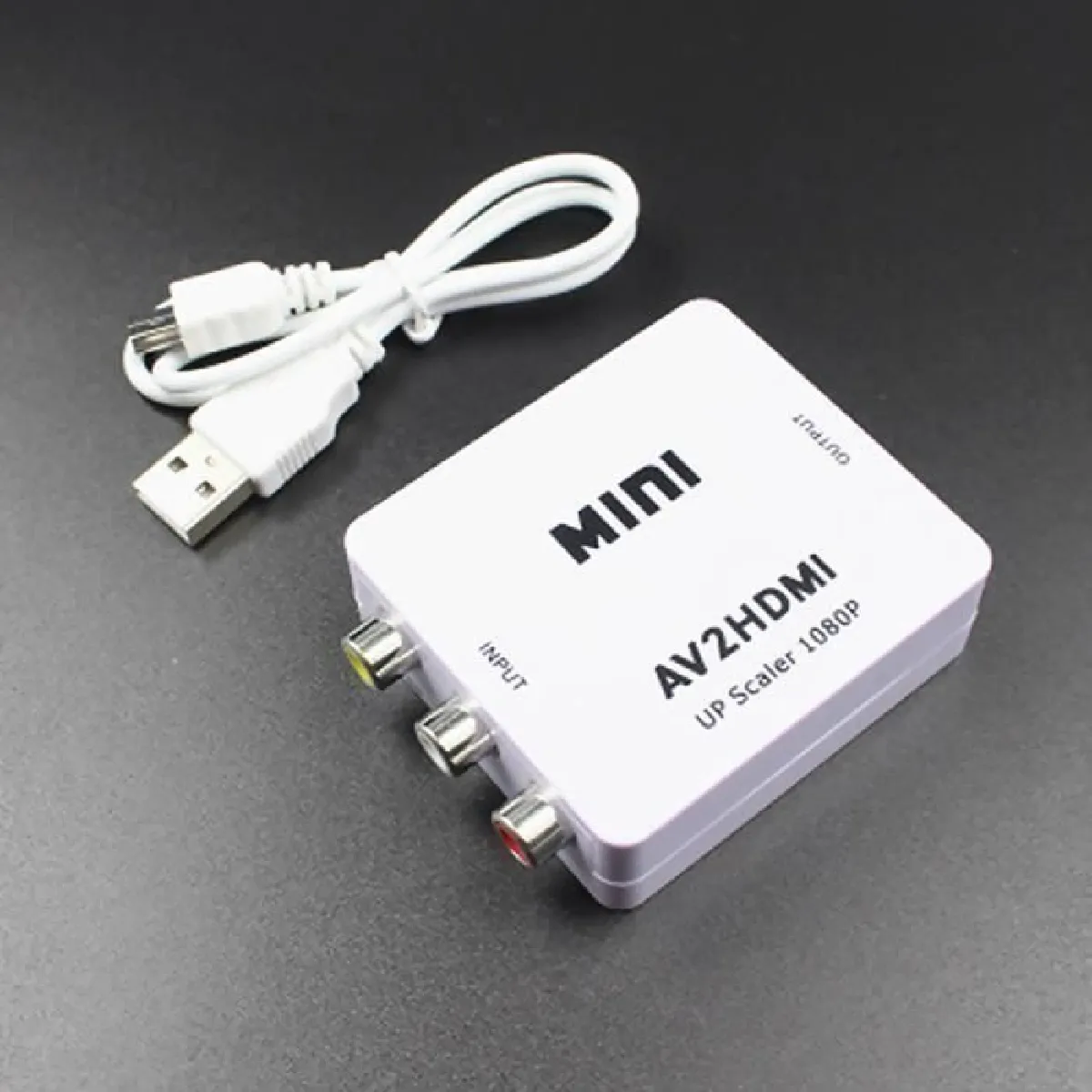 Adaptateur de convertisseur mini AV RCA en HDMI DVD Composite AV2HDMI CAdaptateur 1080p HDTV