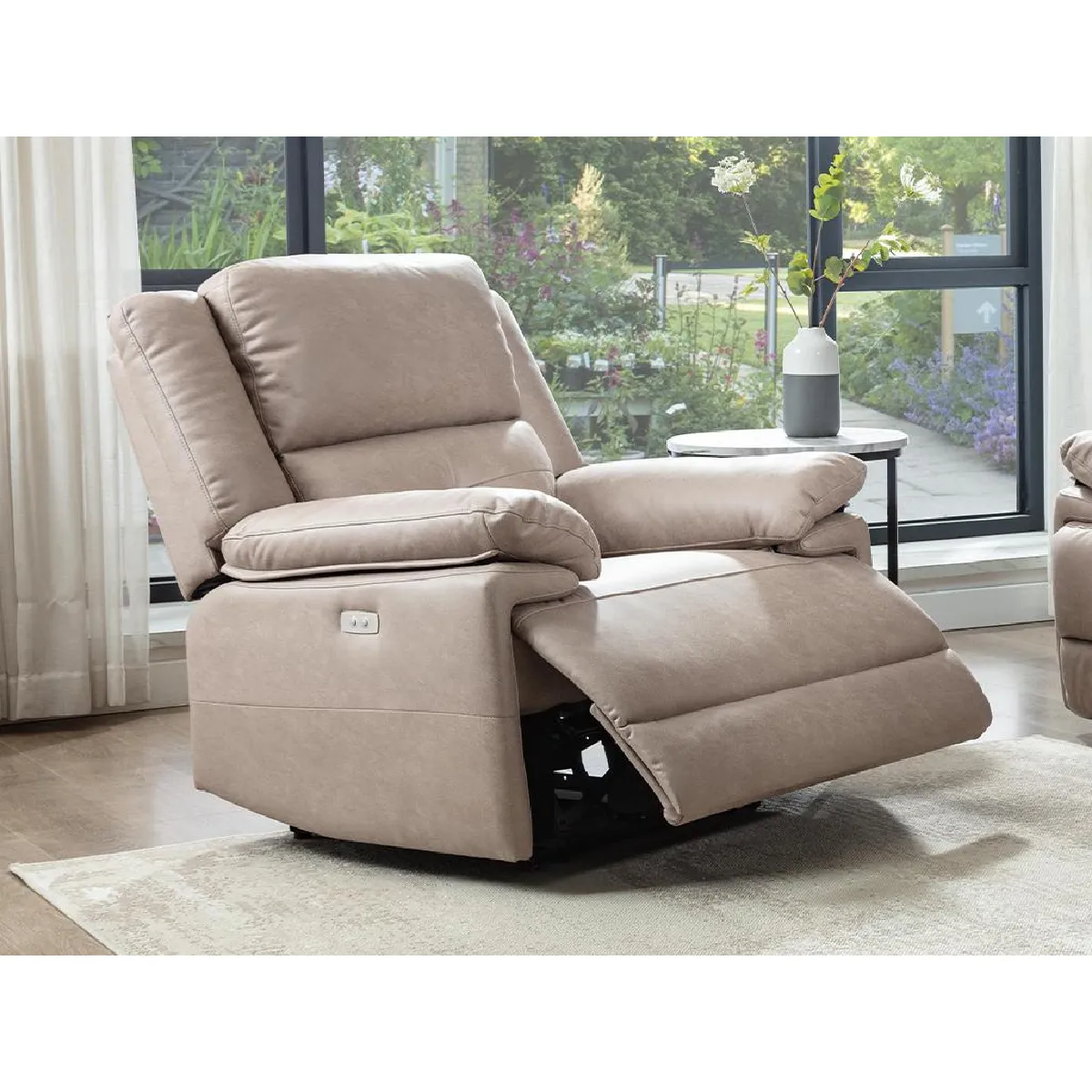 Fauteuil relax électrique en tissu taupe DOLENE