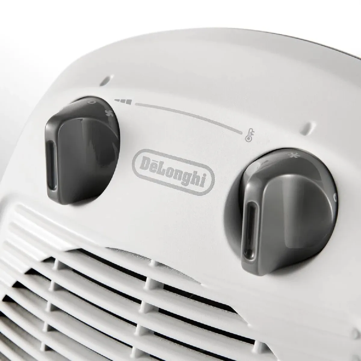 De'Longhi HVA3220 Intérieure Gris, Blanc 2000 W Chauffage de ventilateur électrique