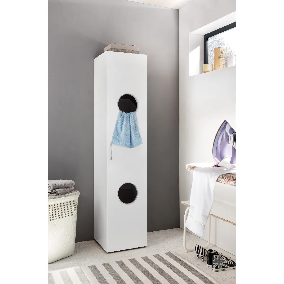 Armoire à linge avec 2 tablettes coloris Blanc - longueur 40 x hauteur 185 x profondeur 40 cm