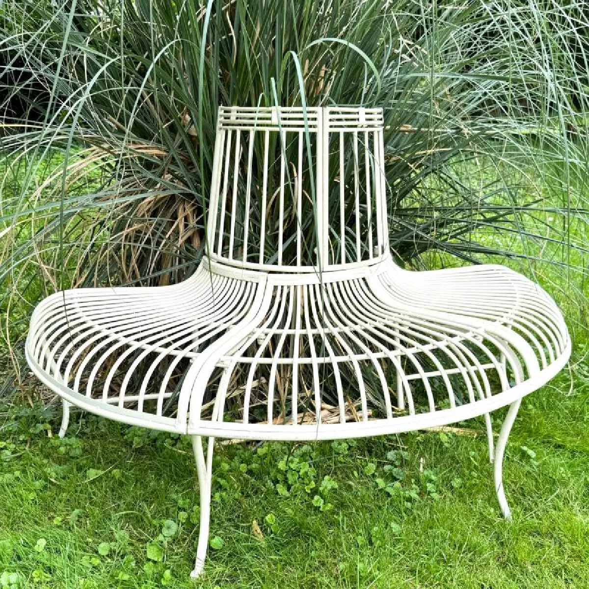 Banc Semi-Circulaire Tour d'Arbre Demi-Lune Banquette de Parc en Fer Patiné Blanc 69x86x134cm