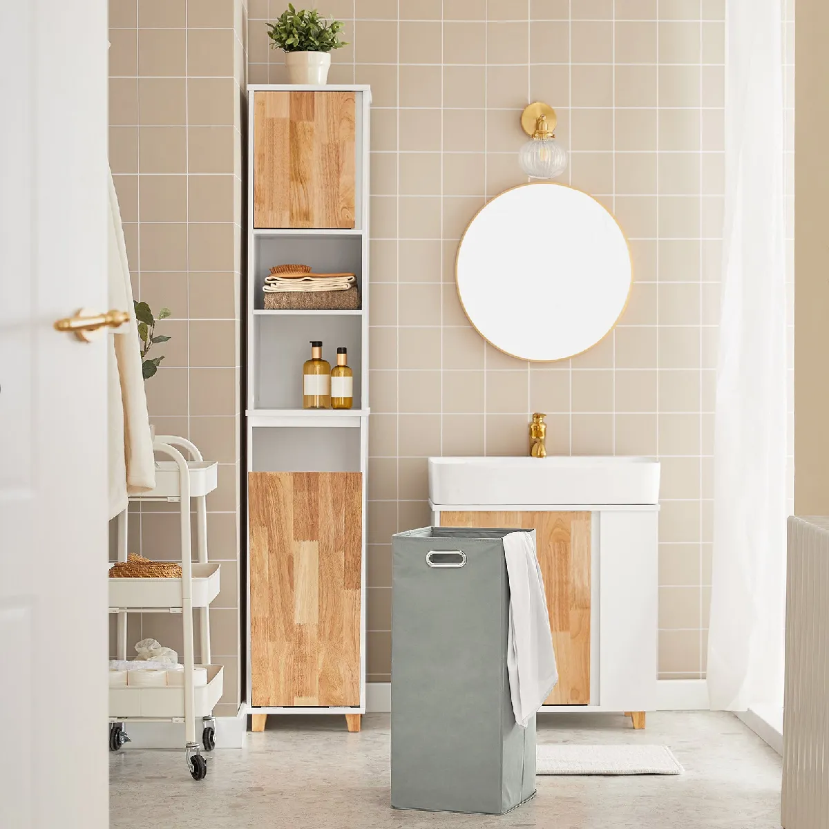 SoBuy BZR74-W Meuble Colonne de Salle De Bain, Armoire Haute Étroite, Placard de Rangement avec 2 Niches, 1 Porte et 1 Panier à Linge