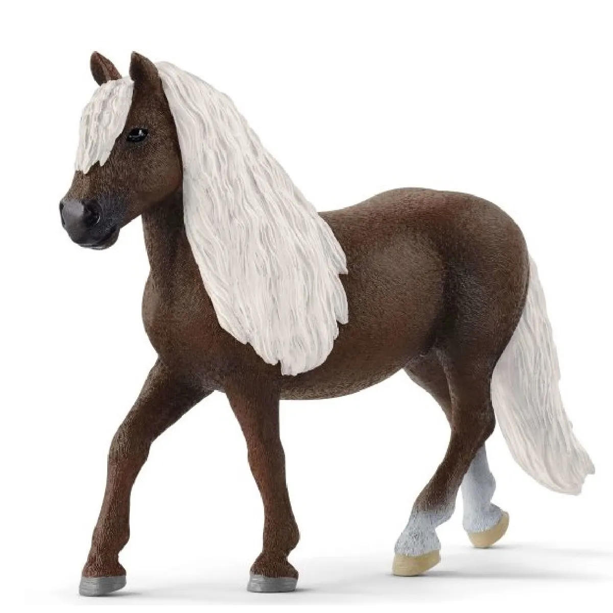 Comparer les prix de Schleich figurine jument Forêt-Noire
