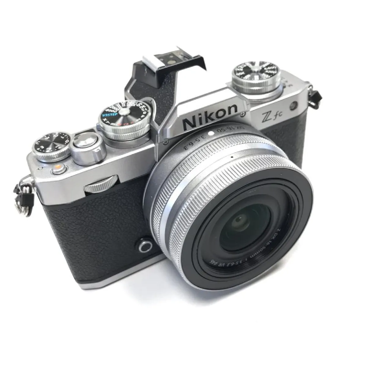 Nikon Z FC + Z DX 16-50mm Vintage Silver