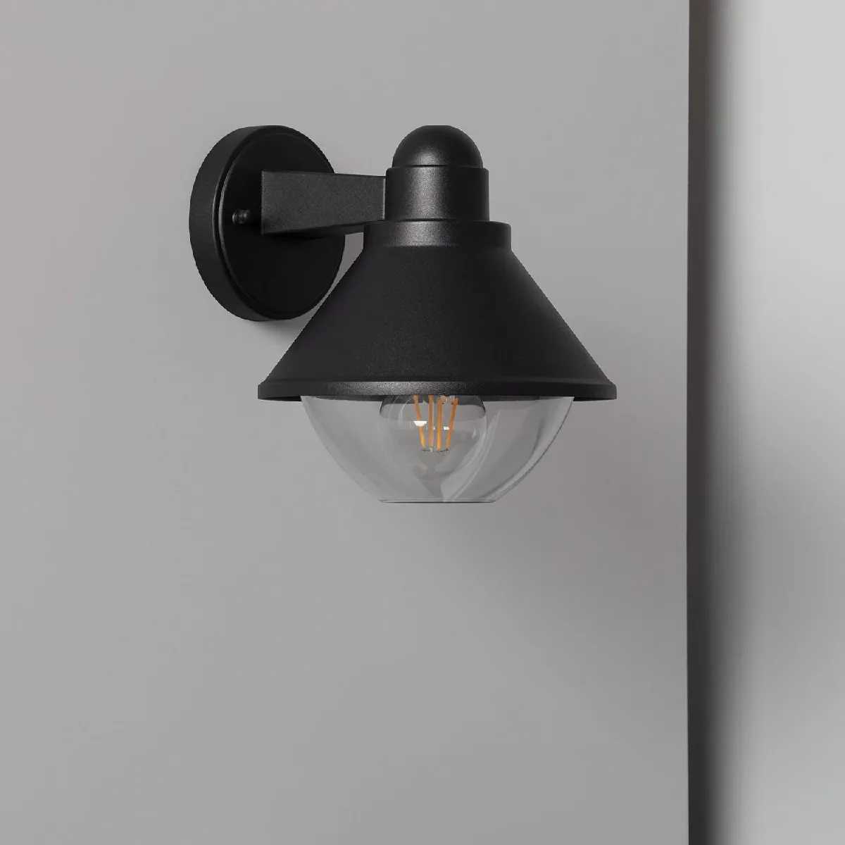Ledkia Valera Lampe Murale - Noir Ledkia Valera Lampe Murale - Noir