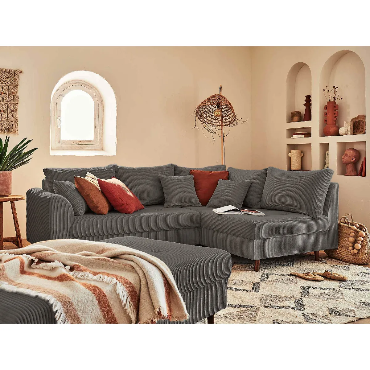 Lisa Design Gris Rune - Canapé D'angle Droit - 4 Places - Avec Pouf D'appoint - En Velours Côtelé