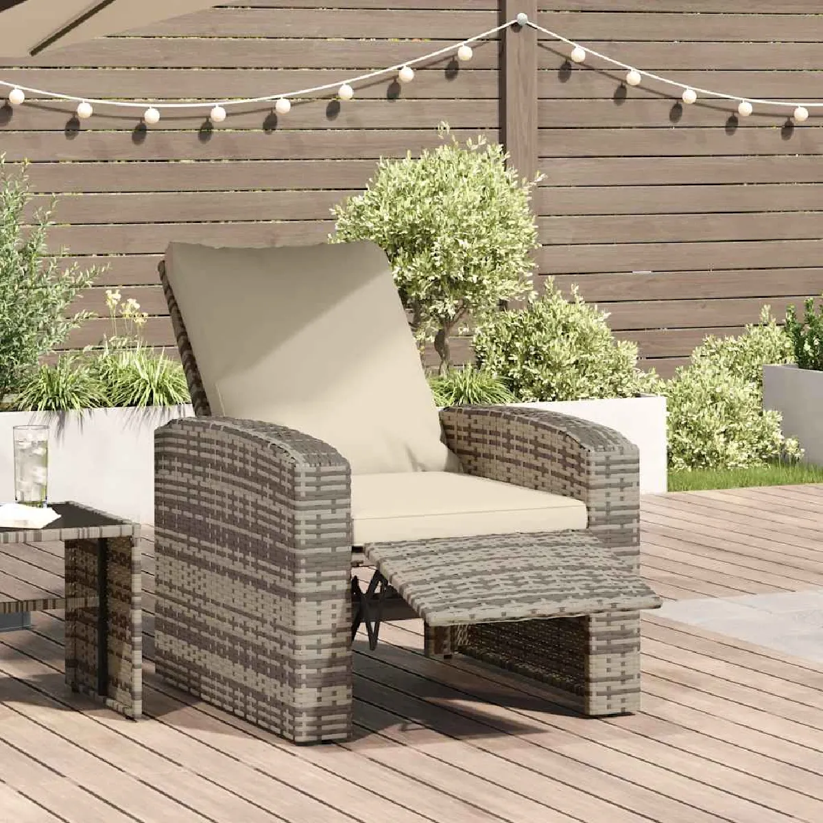 vidaXL Fauteuil inclinable de jardin avec coussins - vue 4