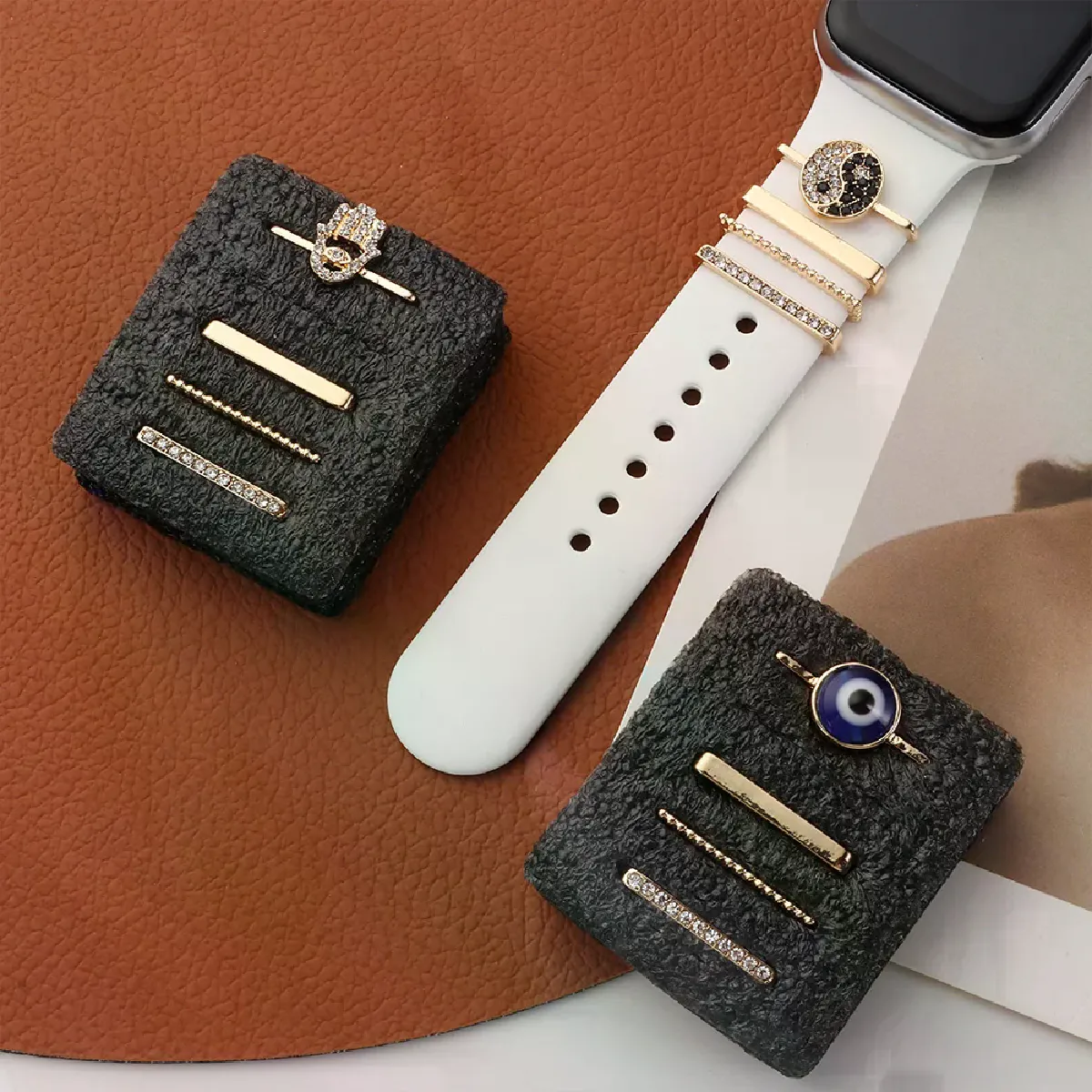 Breloques en métal pour Apple Watch
