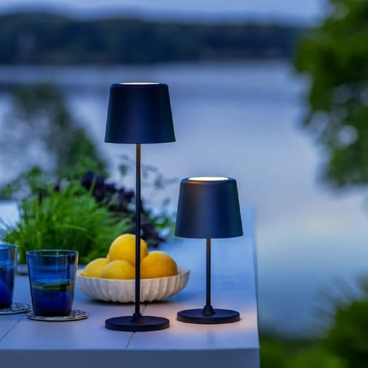 Kaami Lampe à poser LED extérieur Kaami Lampe à poser LED extérieur