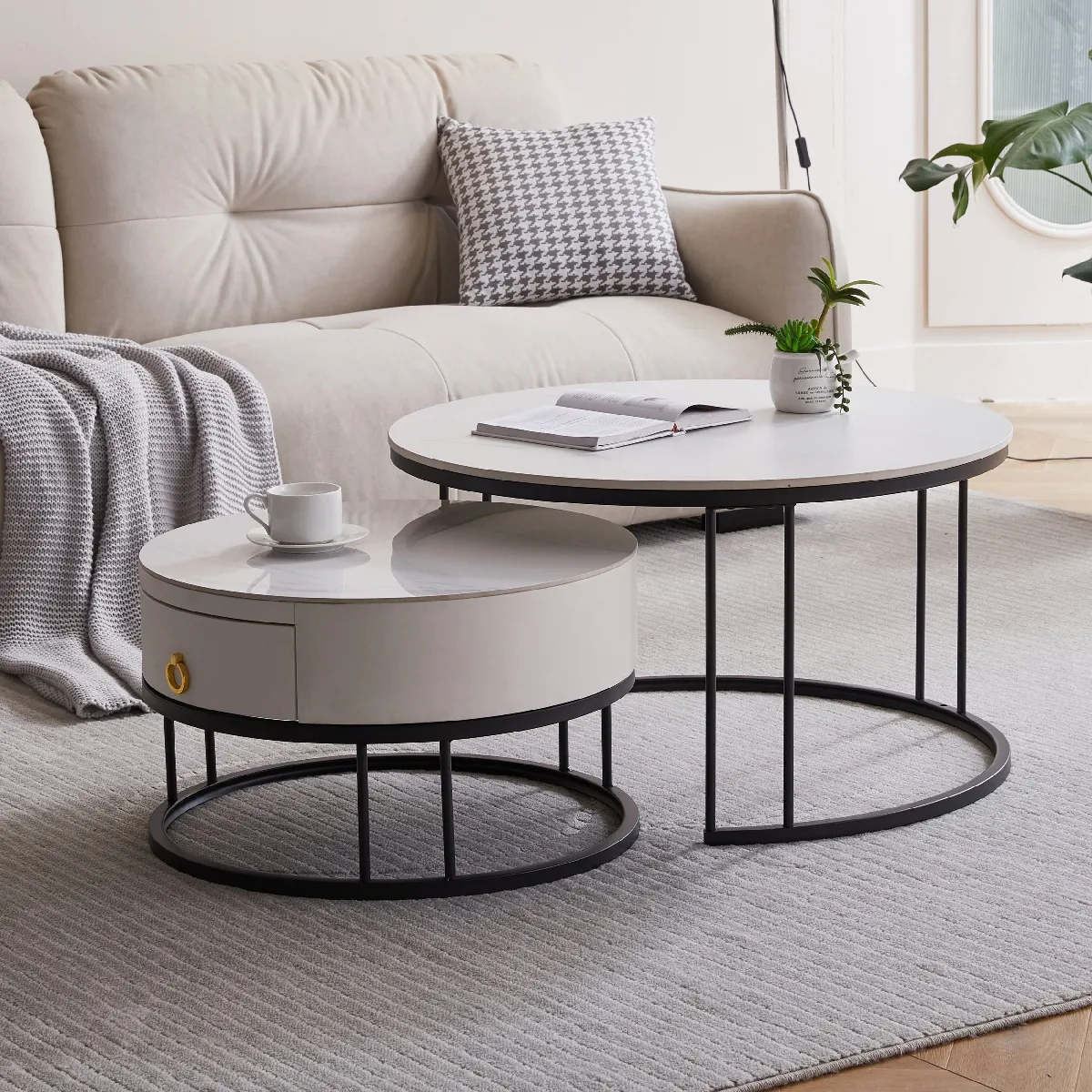 Comparer les prix de OKWISH Tables basses gigognes rondes