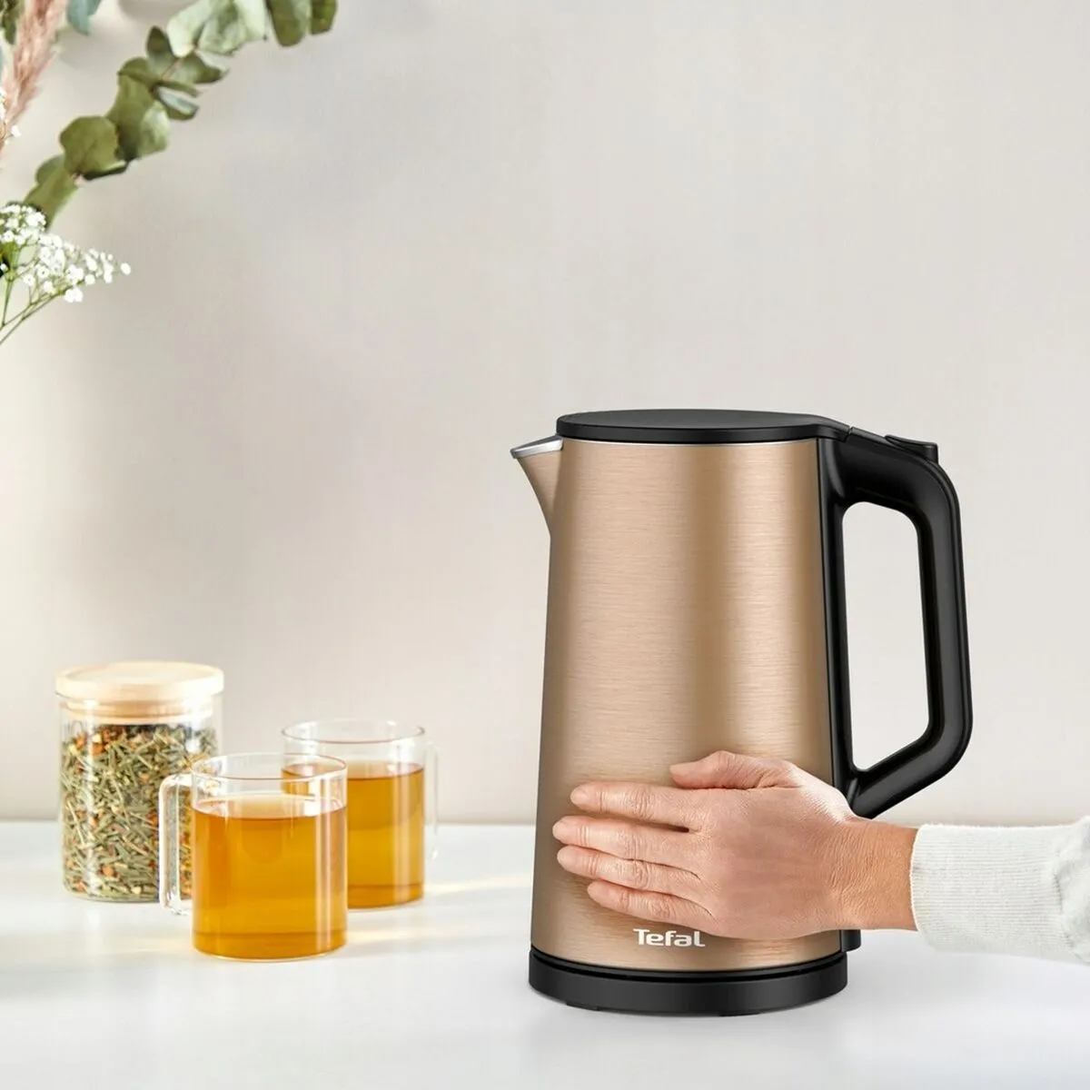 Bouilloire TEFAL KI583C Cuivre 1 5 Coulée sans fil - vue 3