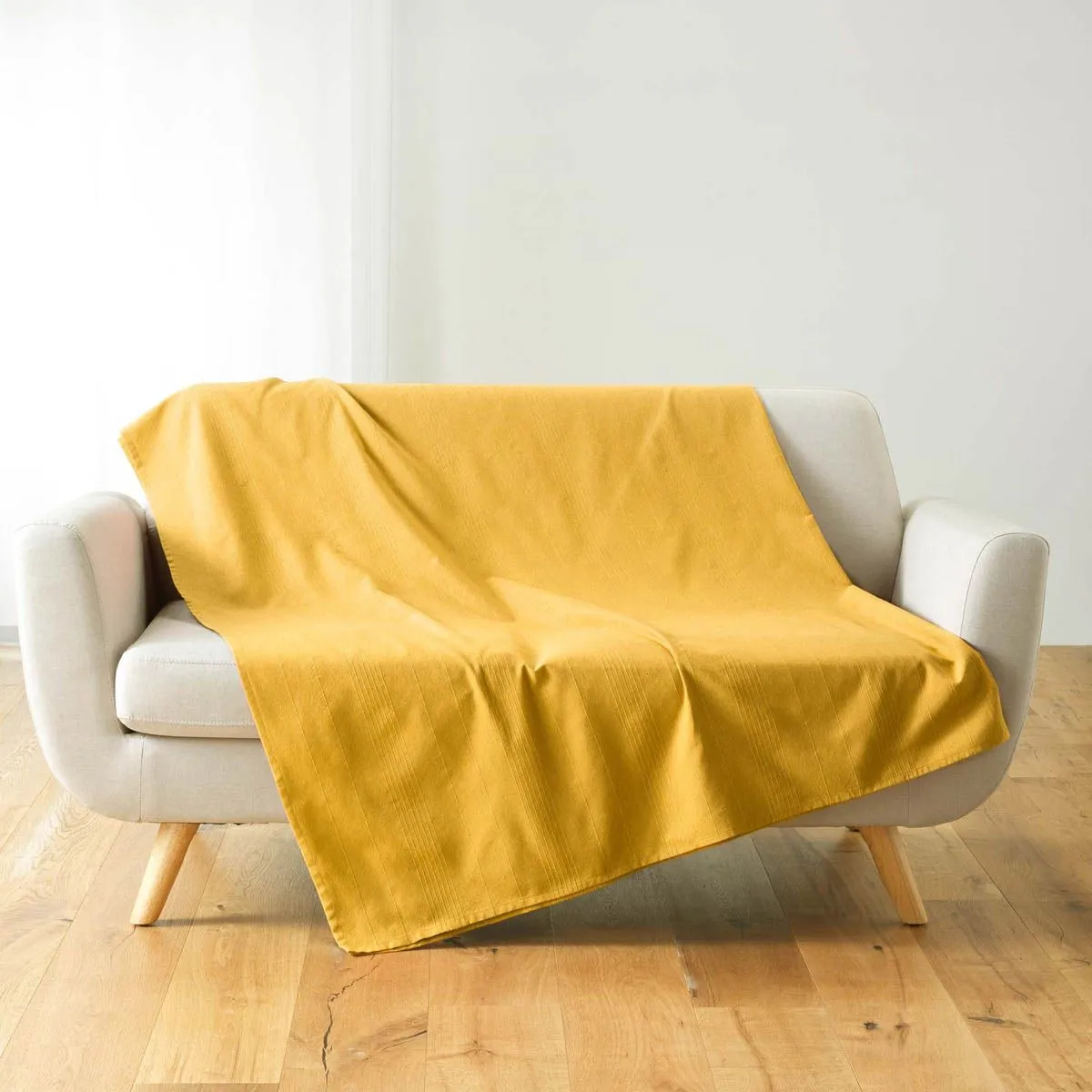DOUCEUR D INTERIEUR Plaid Uni en Coton Lucile 220x240cm Jaune