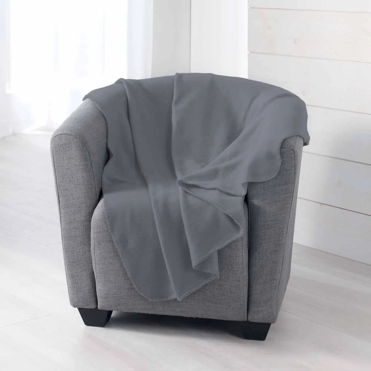 DOUCEUR D INTERIEUR Plaid Polaire Milou 125x150cm Anthracite
