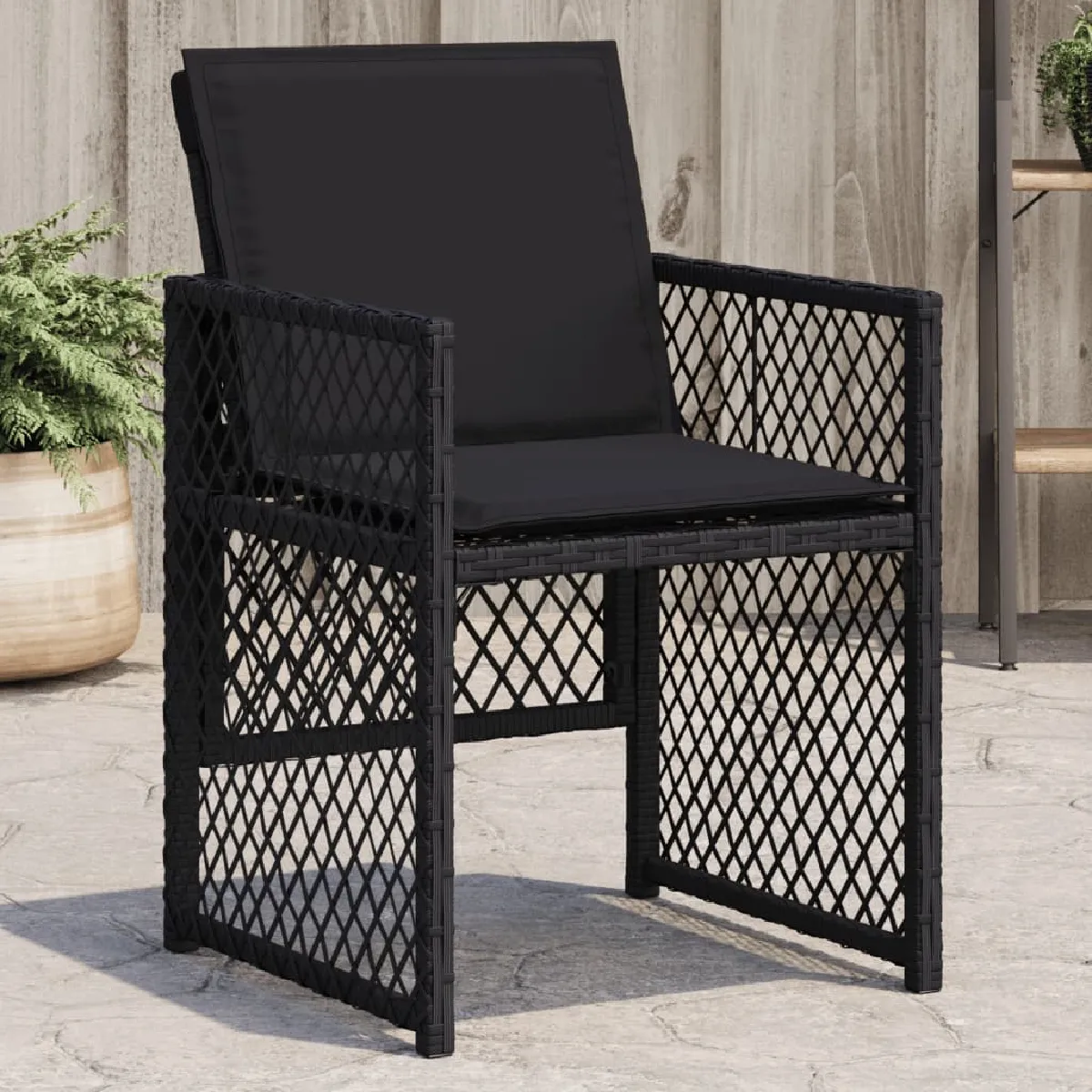 vidaXL Chaises de jardin lot de 4 avec coussins noir résine tressée