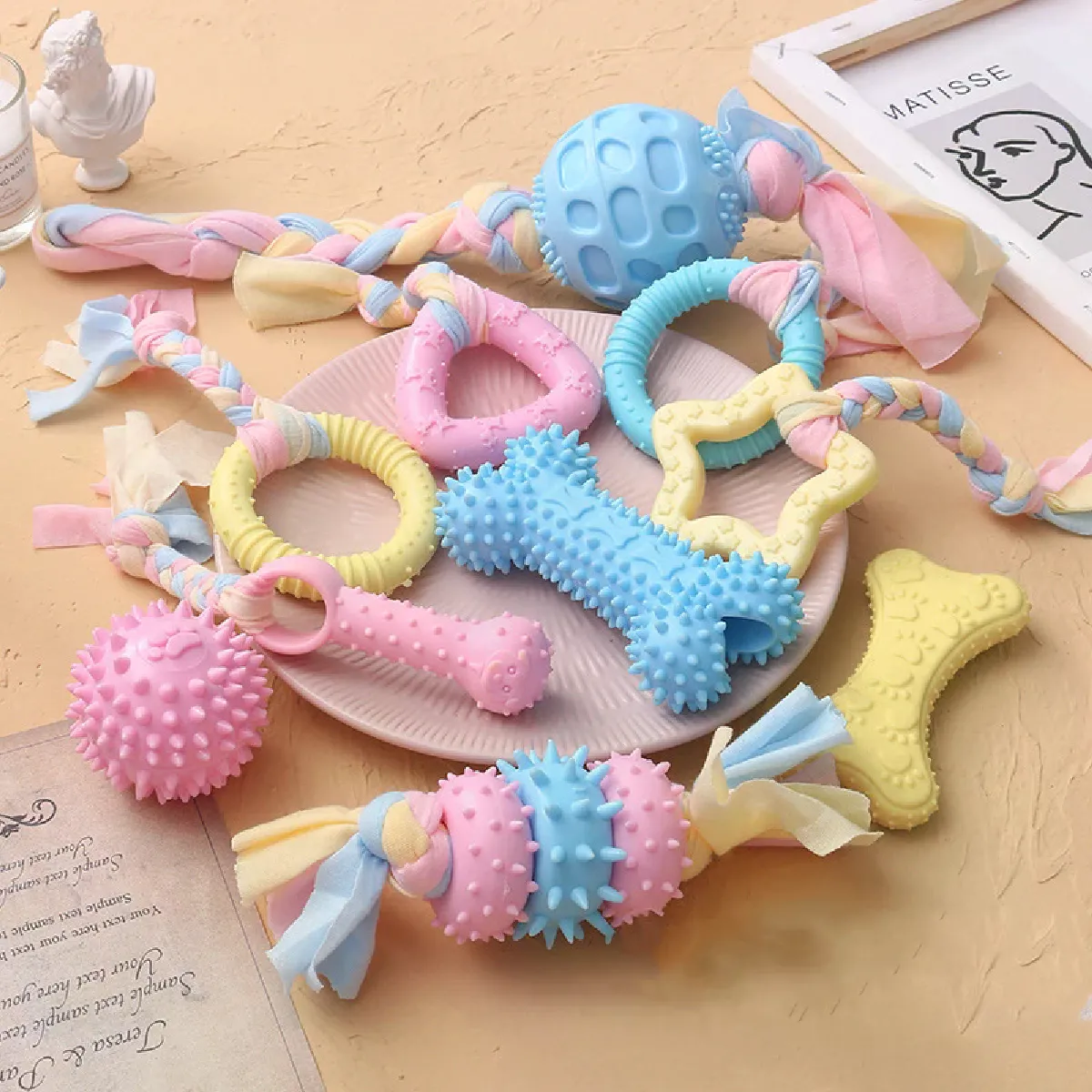 Meilleurs prix pour Jouets pour petits chiens à mâcher en TPR, nœuds, résistants aux morsures, nettoyage des dents, dressage de chiens, accessoires interactifs~01000