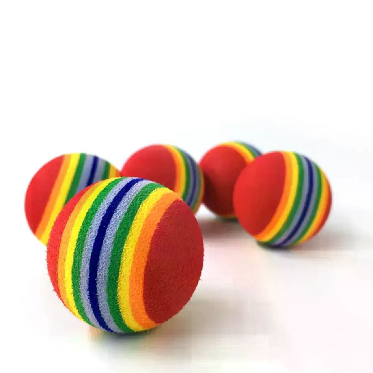 Meilleurs prix pour balle en mousse arc-en-ciel colorée pour chien, jouet interactif et amusant~01249