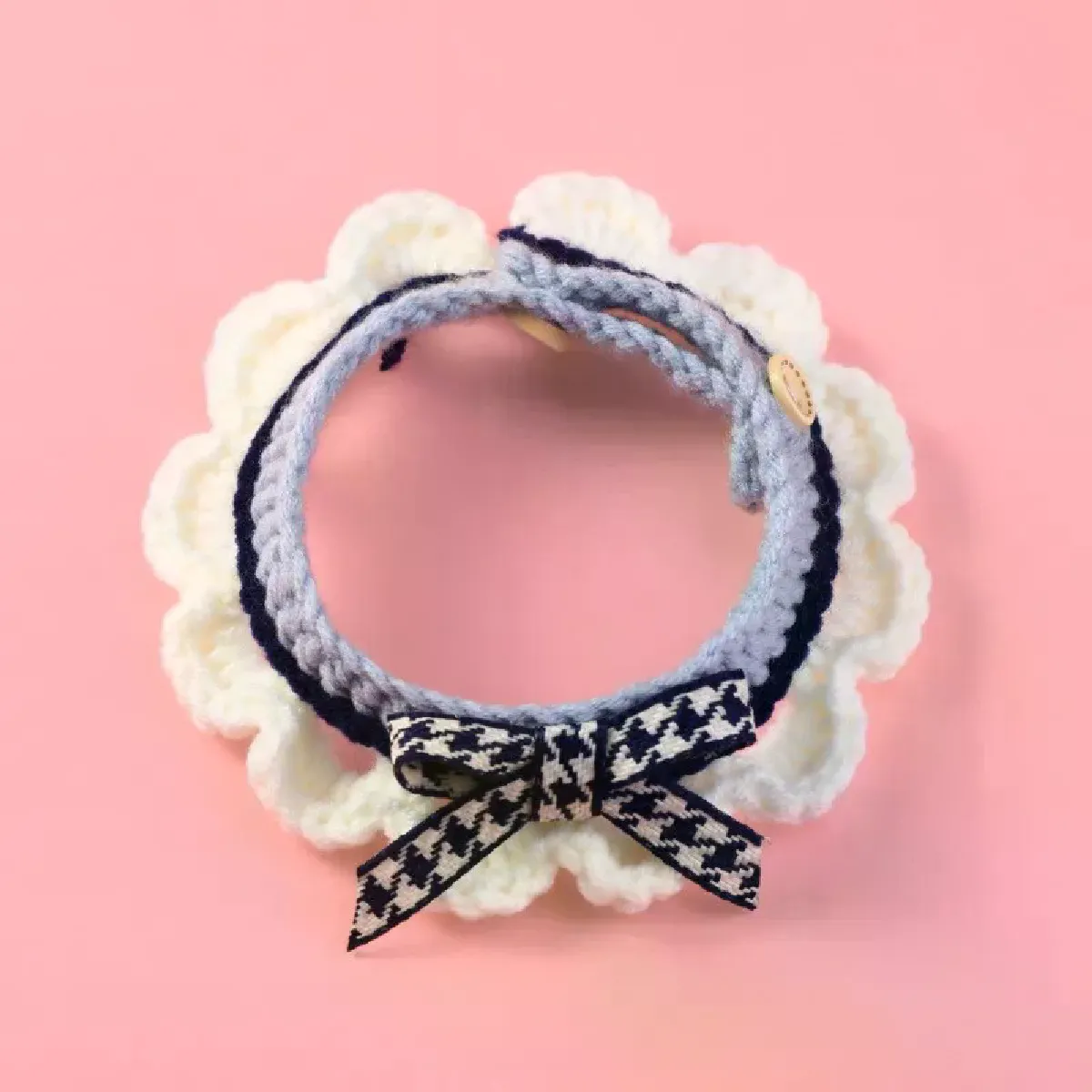 Bavoir pour chat en forme d'animal mignon, tricoté à la main, collier réglable pour chat avec nœud, collier décoratif pour chiot, accessoires pour chaton~01491