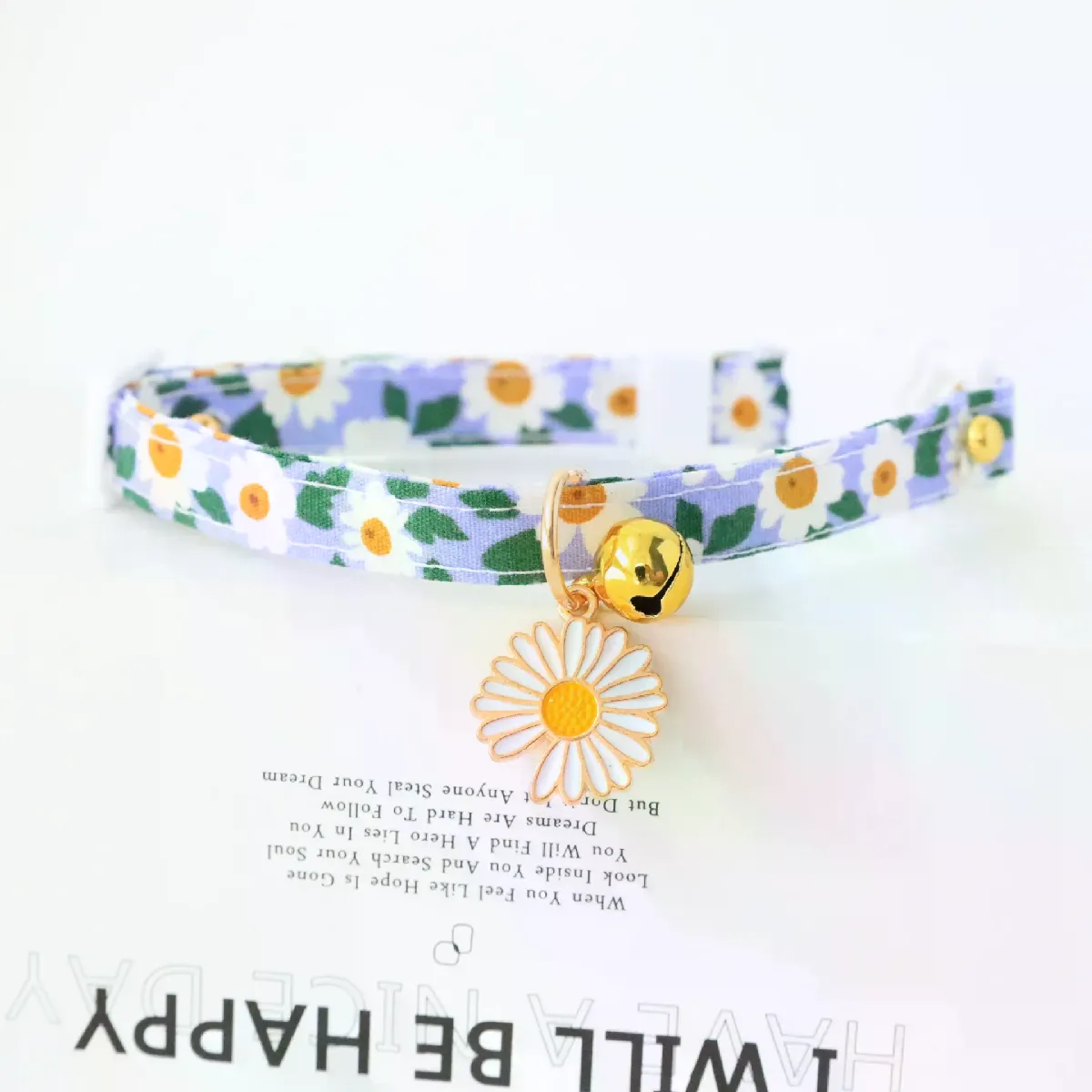 Meilleurs prix pour Collier réglable pour chat et animal de compagnie, avec clochette, mignon, pendentif pour chaton, accessoire pour chat, fleur, 1 pièce~00953