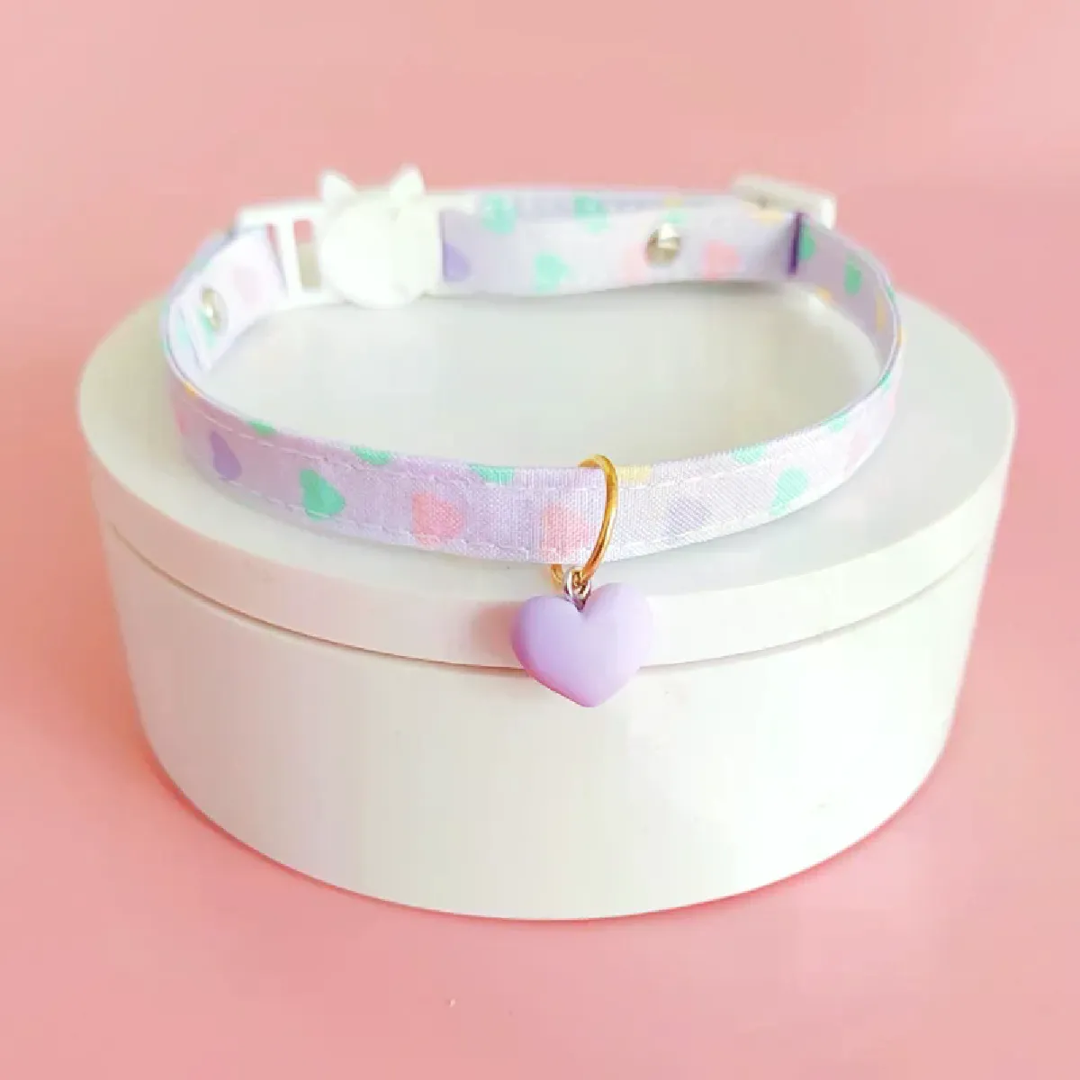 Collier pour animaux de compagnie, boucle réglable, collier populaire pour petit chat, motif imprimé, collier décoratif en forme de cœur, fournitures pour animaux de compagnie~00651