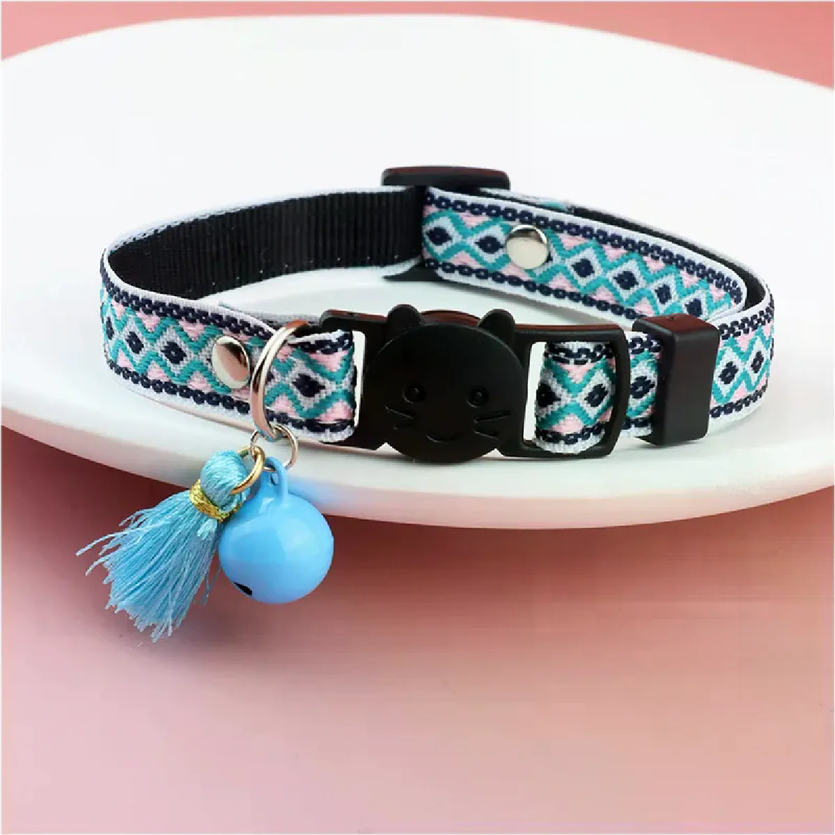 Collier pour chat réglable avec franges et cloches, collier pour animaux de compagnie décoré de carreaux colorés, motif jacquard, colliers pour chat, fournitures pour chiens~01742