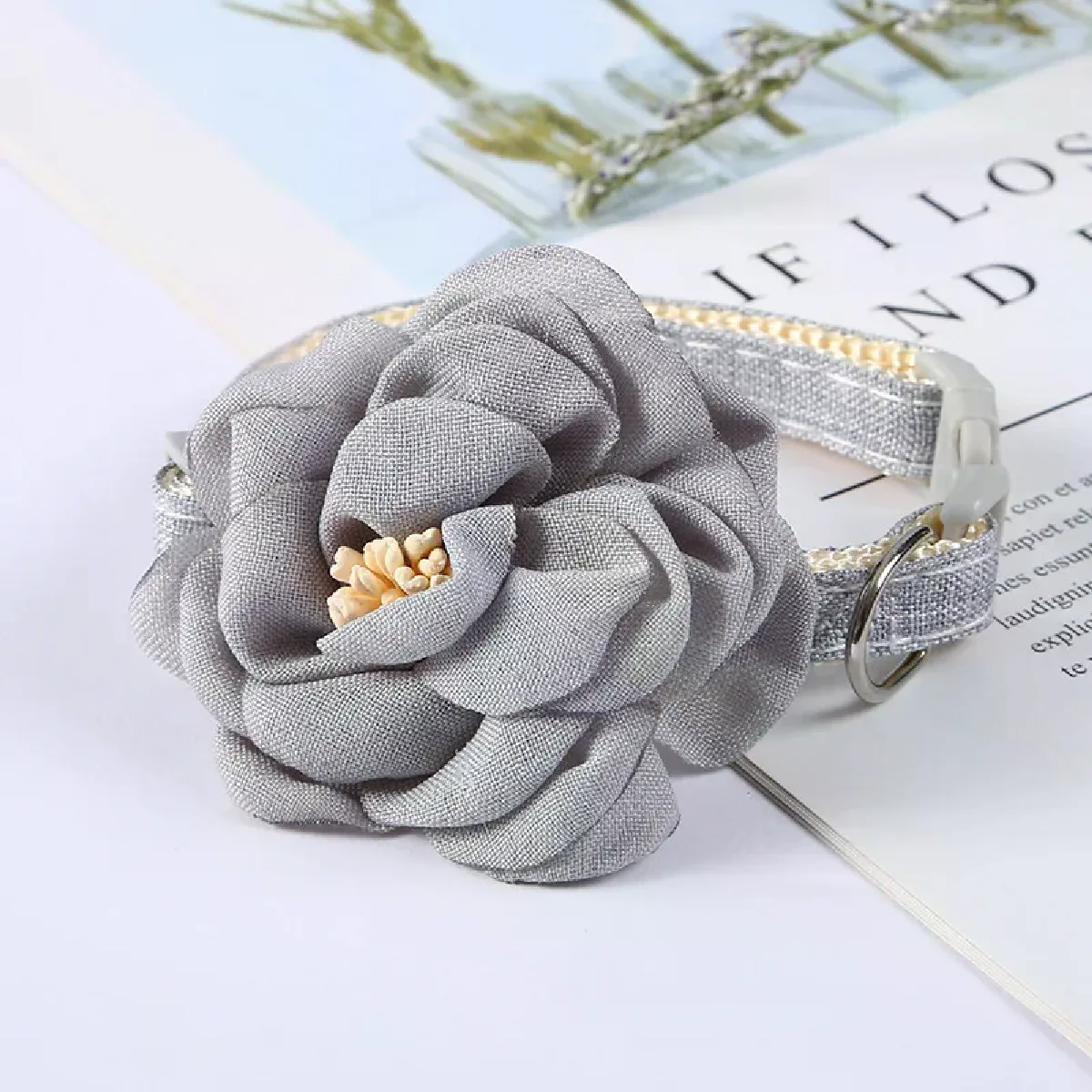 Meilleurs prix pour Collier pour chat réglable avec nœud papillon et bouton de sécurité floral, accessoire pour animaux de compagnie, cadeau pour chiot et chat~00592