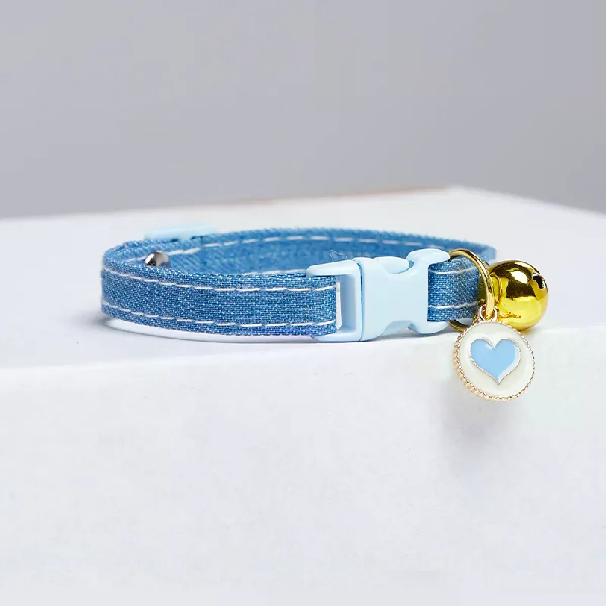 Collier pour chat avec pendentif avocat et bonbon, collier à carreaux, collier de dessin animé, collier réglable pour petits chiens, accessoires pour animaux de compagnie~00576