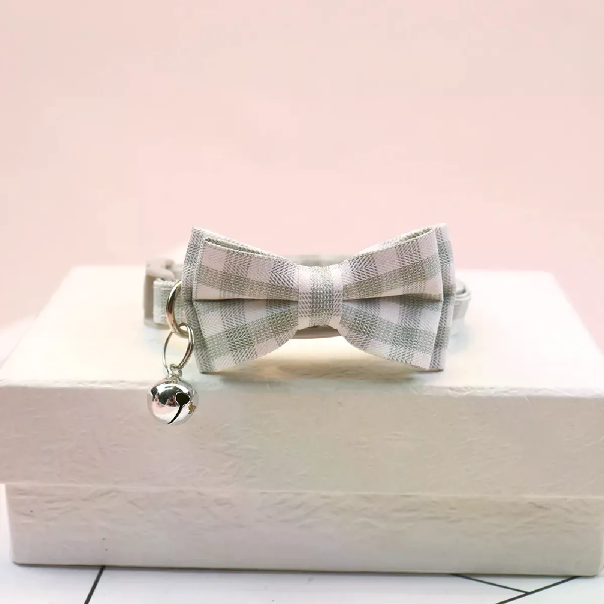 Collier mignon pour chaton, petit chiot, chat, chien, nœud papillon, collier avec clochette pour chien, chat, chihuahua, fournitures pour animaux de compagnie~01674