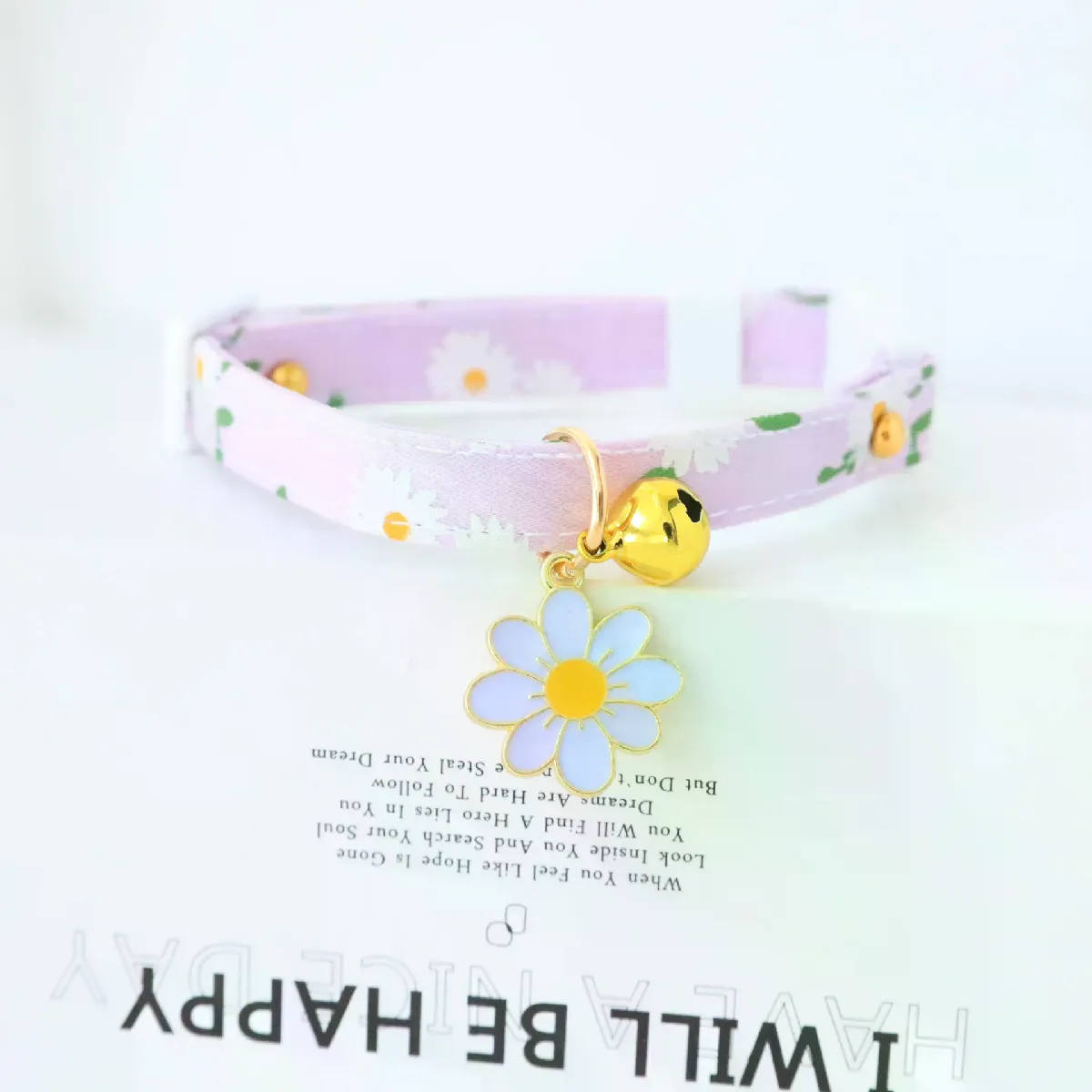 Collier réglable pour chat et animal de compagnie, avec clochette, mignon, pendentif pour chaton, accessoire pour chat, fleur, 1 pièce~00948