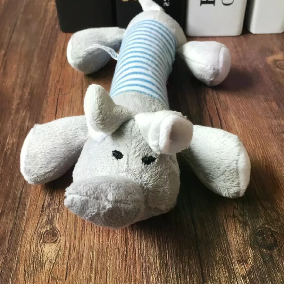Meilleurs prix pour Jouet en peluche pour chien et chat, amusant et durable, en polaire, couineur et à mâcher, compatible avec tous les animaux, éléphant, canard, cochon~03000