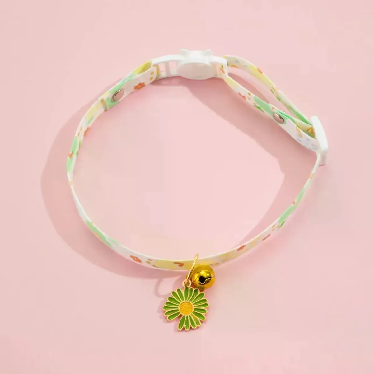 Collier pour animaux de compagnie, boucle réglable, collier populaire pour petit chat, motif imprimé, collier décoratif en forme de cœur, fournitures pour animaux de compagnie~00661