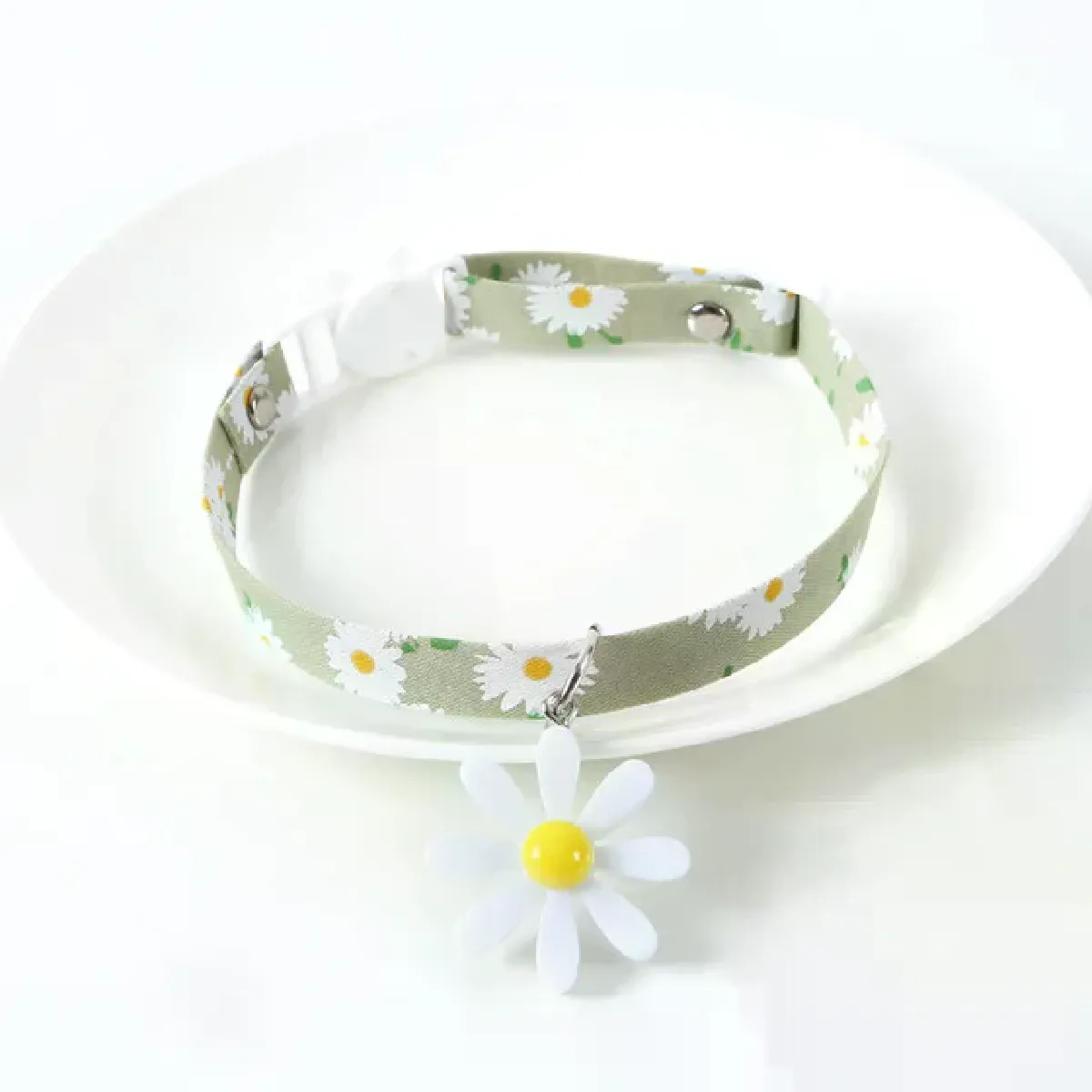 Meilleurs prix pour Collier réglable pour chaton avec clochette, collier détachable pour chat, collier pour chiot, fournitures pour chat, accessoires pour chat, 2022~00359