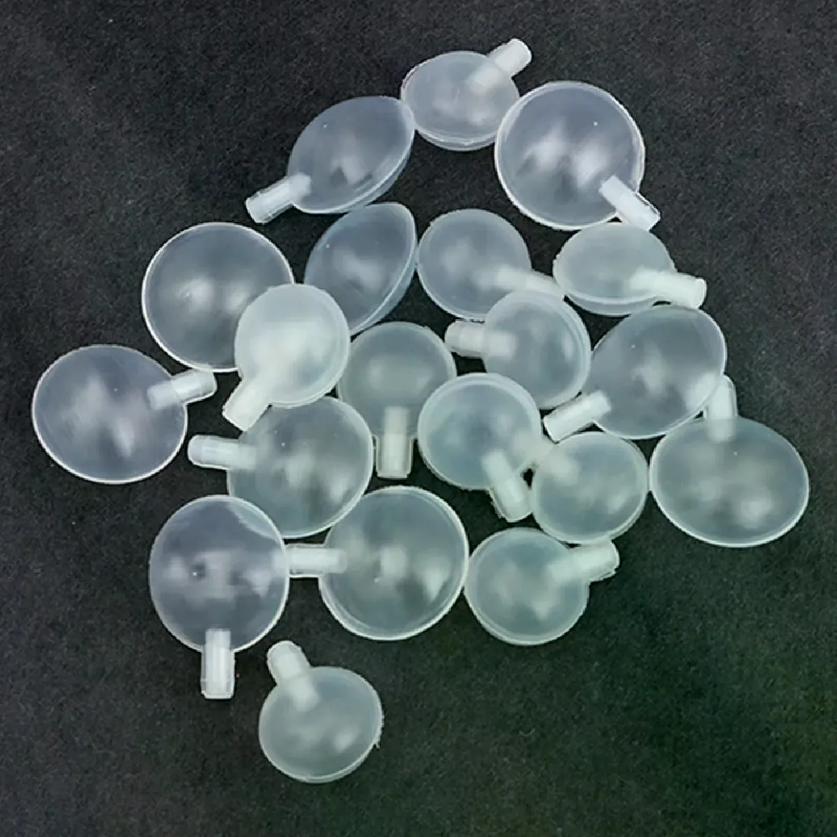 Comparer les prix de Lot de 10 jouets en plastique durables pour enfants, chat, chiot, outil de réparation, jouet pour animaux de compagnie, insertion de bruit, remplacement de couineur, réparation, fournitures pour animaux de compagnie~06153