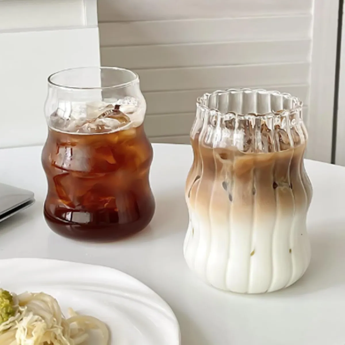 Tasse à Café en Verre Ondulé 530 ml – Lot Élégant