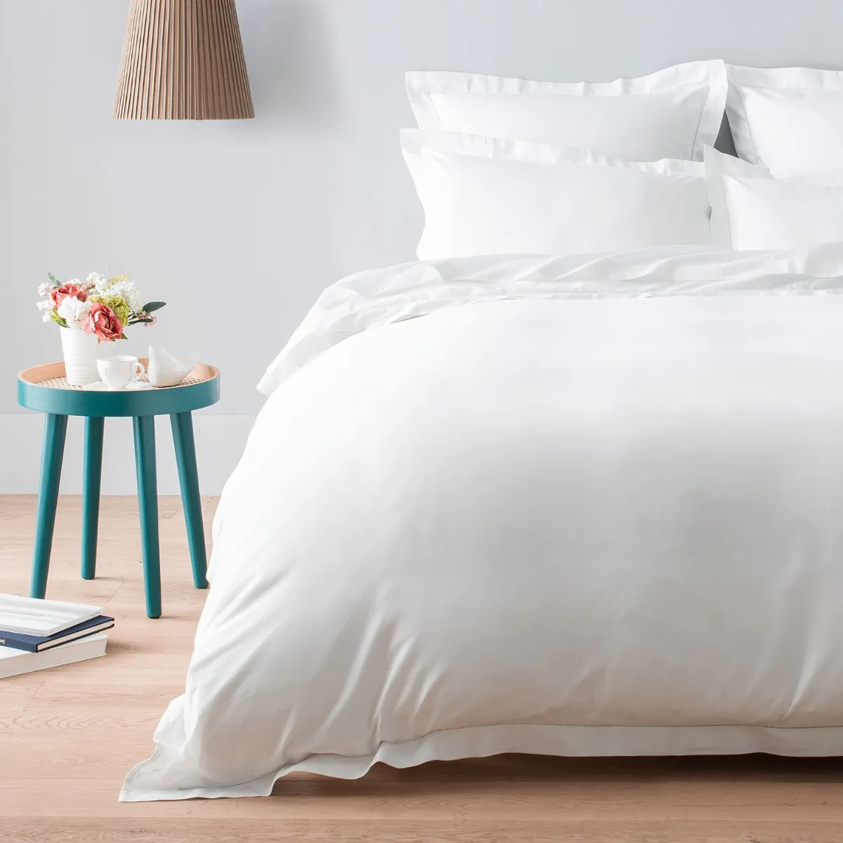 COTTON & CO Housse de couette en satin de coton &eacute;gyptien 120 fils finition jour &eacute;chelle - blanc