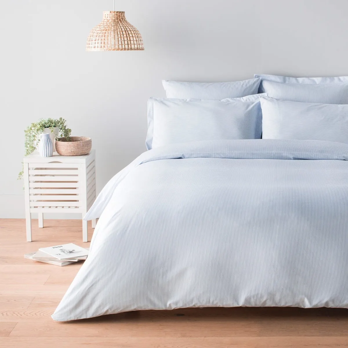 COTTON & CO Housse de couette en percale de coton tiss&eacute; teint oxford bleu