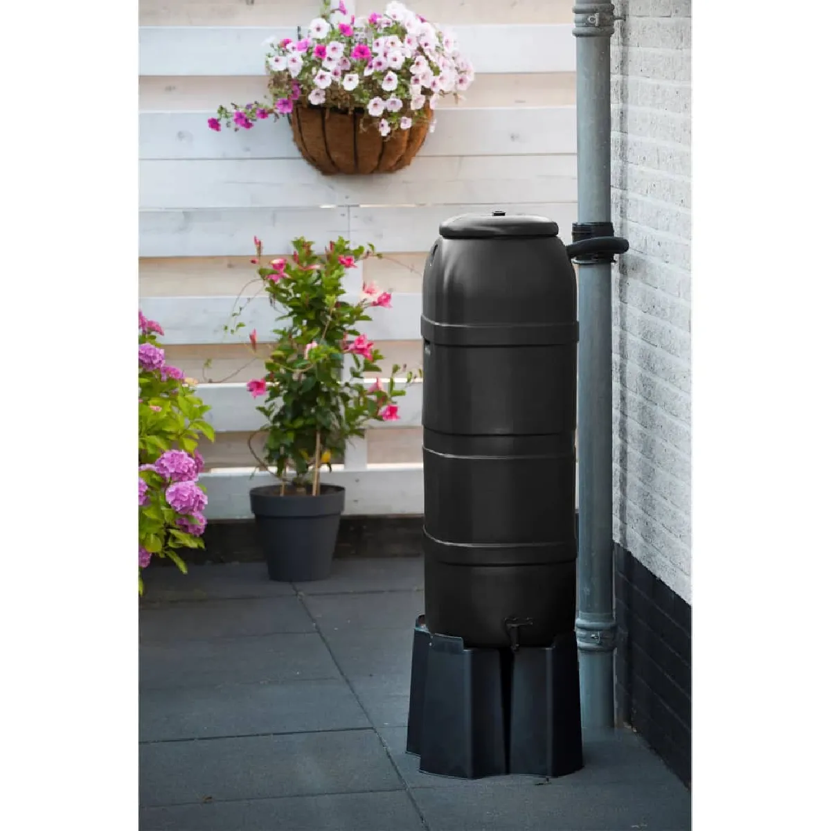 NATURE  Tonneau d'eau 100 L Noir