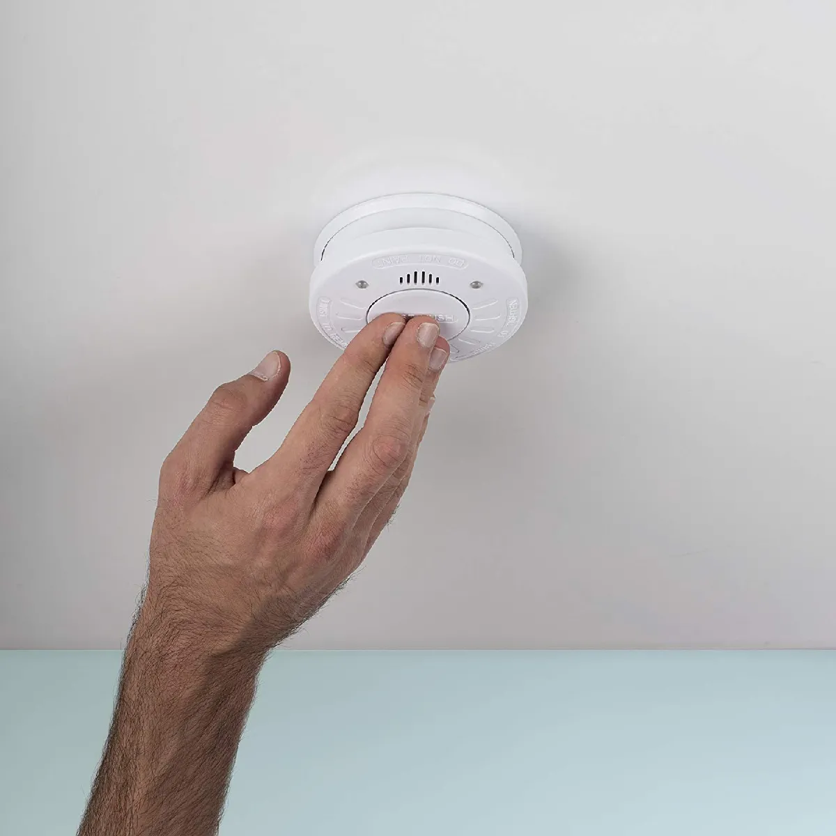 Détecteur De Fumée Smartwares - Pile 5 Ans Remplaçable - Alarme 85 DB - FSM-11750