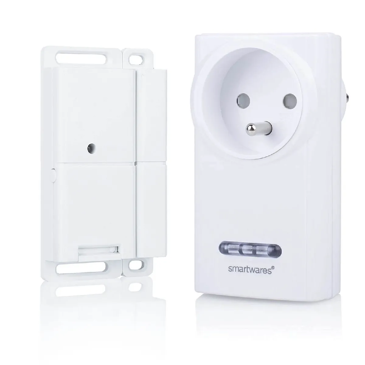 Smartwares Blanc Prise Connectée - 3 600 W