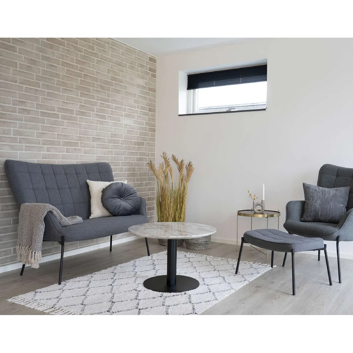 Comparer les prix de Lisa Design Table Valverde