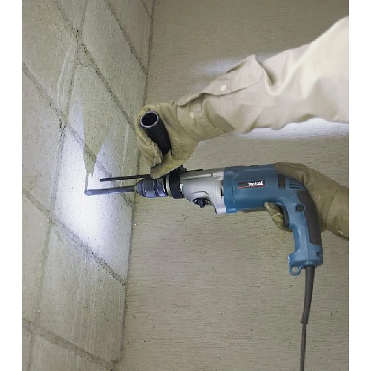 Makita HP2071F Perceuse à percussion dans coffret - vue 2