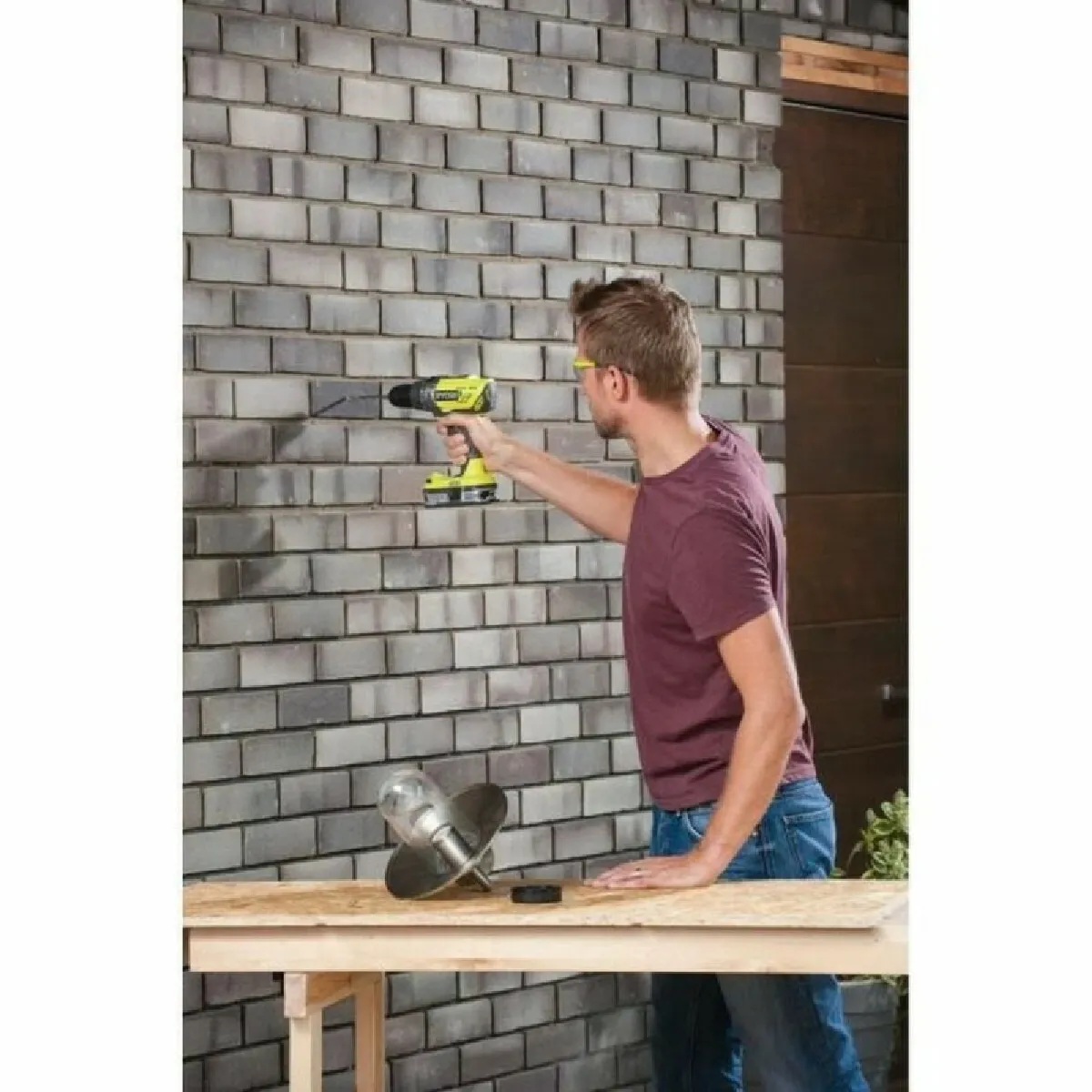 Perceuse à percussion 18 V RYOBI Rpd18-2c42s, 52 Nm + 2 batteries