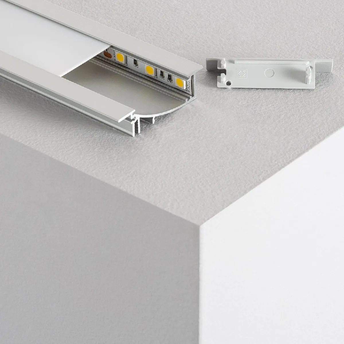 Ledkia Profilé aluminium encastrable pour rubans LED