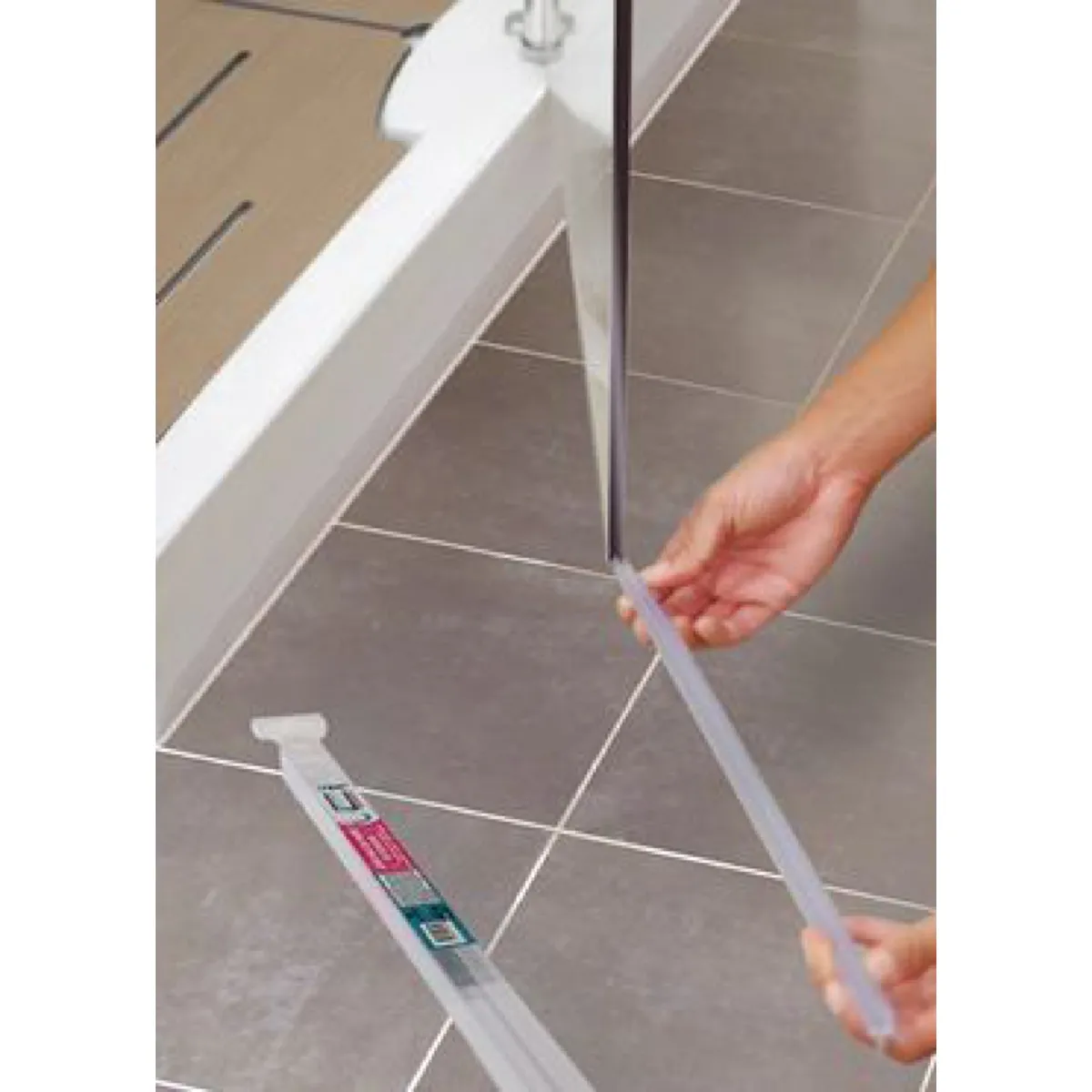 Geb Joint Tubulaire De Bas De Porte De Douche - 1 M - Ø 58 Mm
