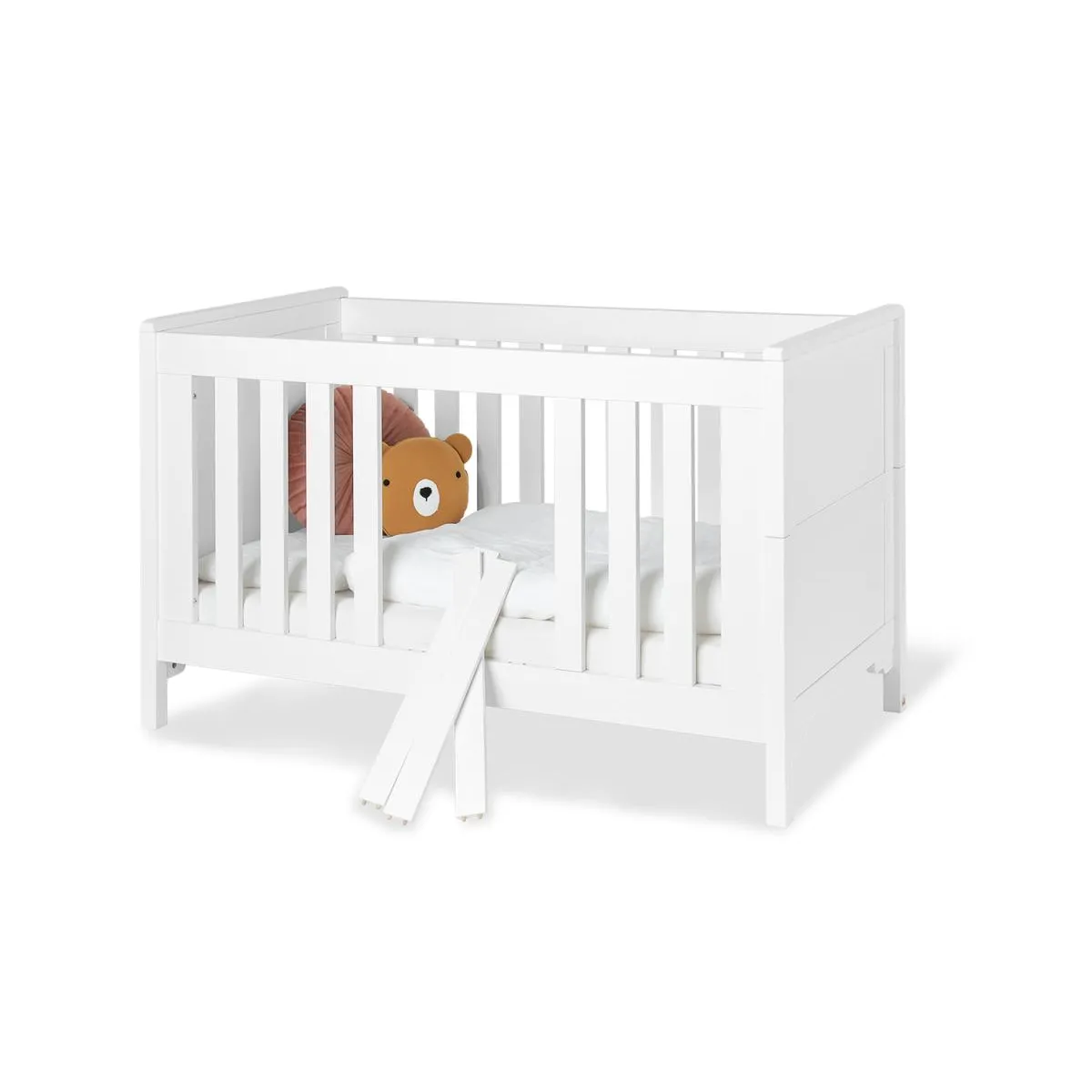 Pinolino Lit Bébé Évolutif Chalet 140x70 Pinolino Lit Bébé Évolutif Chalet 140x70