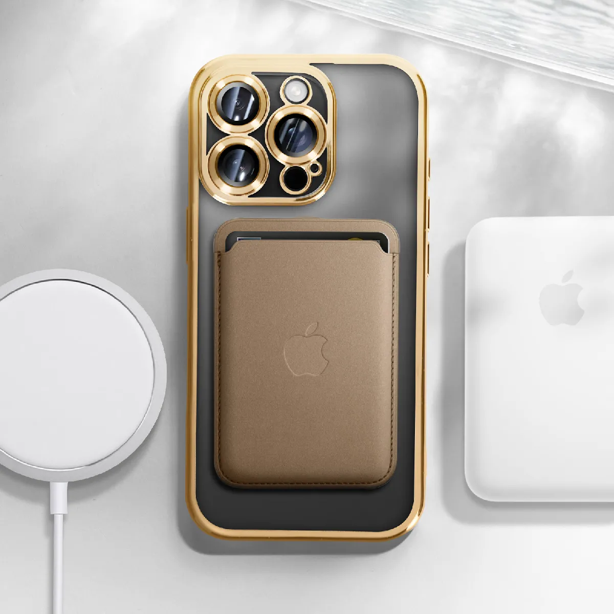 Coque Avizar Pour IPhone 16 Pro Max - Silicone Noir à Contour Chromé